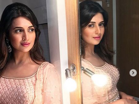 Divyanka Tripathi On Tanushree Dutta-Nana Patekar Controversy & The MeToo Movement!