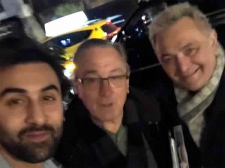 Ranbir Kapoor & Rishi Kapoor's Fanboy Moment With Hollywood Star Robert De Niro Is Making Us Jealous