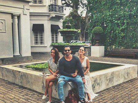 Kim Sharma & Boyfriend Harshvardhan Rane Holiday In Sri Lanka! View Pictures