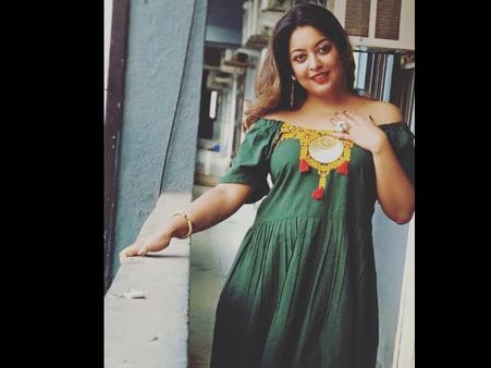 Tanushree Dutta REACTS TO Salman & Aamir Khan Shying Away From Talking About Nana Patekar!