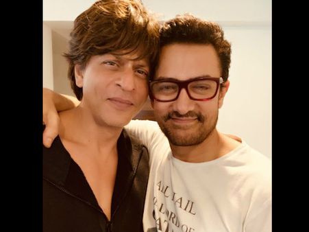 A 'Khantastic' Photo! Shahrukh Khan Gets A Hug From 'Thug' Aamir Khan Before Zero Trailer's Release