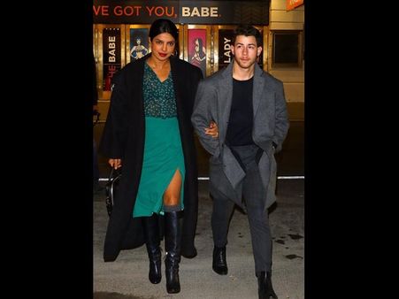 Nick Jonas Reveals Why Priyanka Chopra Is The Right Person For Him!
