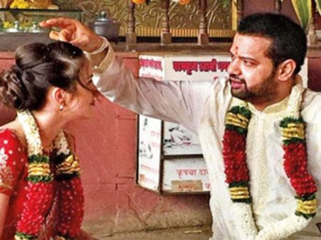 Ex-Bigg Boss Contestant Rahul Mahajan Gets Married To Kazakhstan Model Natalya Ilina!