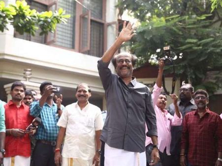 Rajinikanth Meets His Fans And Wishes Them A Happy Diwali
