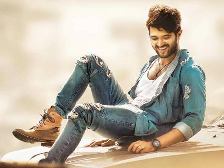 Taxiwala Full Movie Leaked Online, Vijay Deverakonda Condemns The Leak