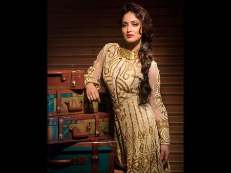 Happy Birthday Yami Gautam: The Girl With A Million-Dollar Smile!