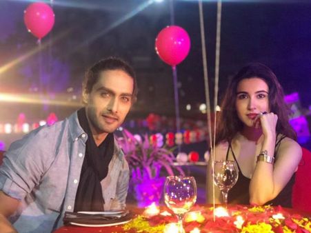 Rohit Purohit & Sheena Bajaj To Get Hitched In January 2019; But They Are Poles Apart!