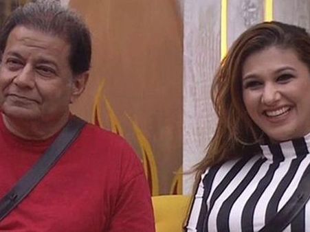 Bigg Boss 12: Jasleen Says Dating Anup Was A Prank; Nothing romantic about Kissing Him!