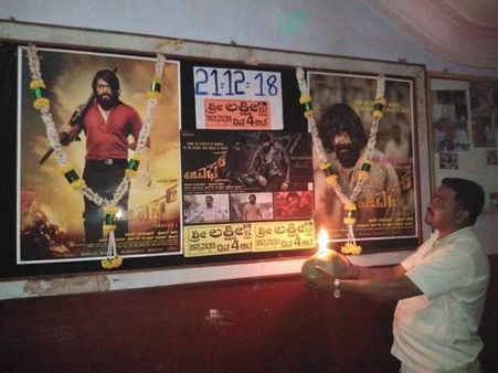 PICS! KGF's Release Day Celebrations : Fans From Across The World Congratulate Superstar Yash!