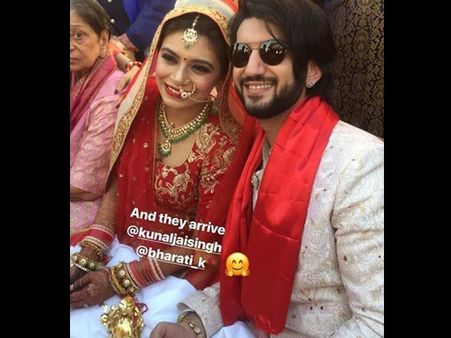 Kunal Jaisingh & Bharati Kumar Wedding Pictures Are Out & They Make An Adorable Couple! INSIDE PICS