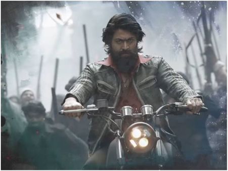 KGF FIRST REVIEW IS Out; The Yash Starrer Is Sure To Make A Big Impact!