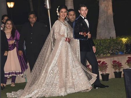 Priyanka Chopra-Nick Jonas' Honeymoon Plans Revealed: Couple To Go To An Exotic Place