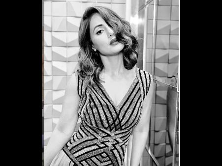 Hina Khan Talks About Women Checking Men Out & Shares Her Experience Of Watching P*rn First Time!