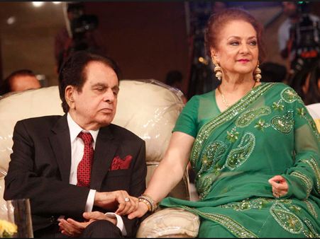 Dilip Kumar & Saira Banu's Fight Against The Builder Gets A Boost As Trustees Support The Actor!
