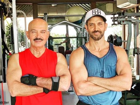 'Rakesh Roshan Diagnosed With Early Stage Throat Cancer', Reveals Hrithik Roshan!