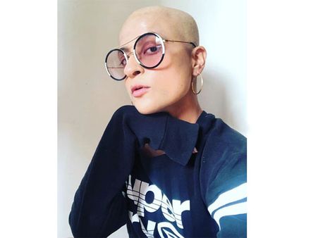 Tahira Kashyap Goes Bald Post Chemo; Deepika Padukone, Hubby Ayushmann Khurrana Call Her Hot