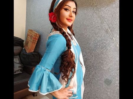 Shilpa Shinde Quits Twitter: Tweeples Call It ‘Karma’ & Troll Her By Saying #ShilpaBhagGayi!