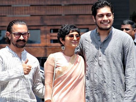 Aamir Khan's Son Junaid All Set For His Bollywood Debut? Read Details!
