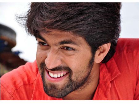 Rashmika Mandanna Wishes Yash A Very Happy B’day! Fans Shower Rocking Star With Blessings