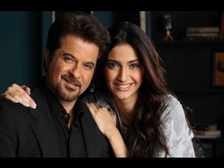 Anil Kapoor Says His Kids Sonam And Harshvardhan Kapoor Push Him To Take Risks With Movie Roles