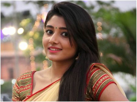 Tamil Actress Adhiti Menon Files A Complaint Against This Actor!