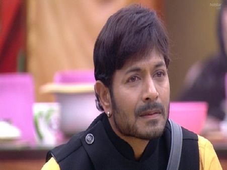 Bigg Boss Telugu Season 2 Winner Kaushal Manda Hits Out At His Own Fans With This Brutal Post