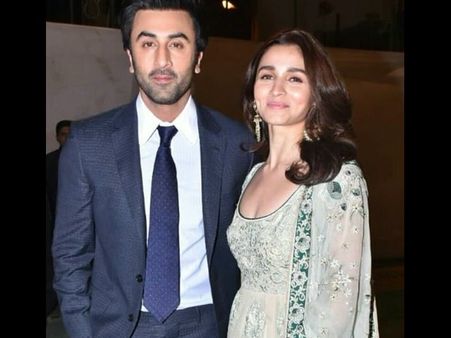 Alia Bhatt Puts Rumours To Rest, Reveals The Truth About Reports Of Her Tiff With Ranbir Kapoor!