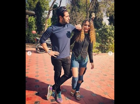 Wait, What! Sara Khan & Ankit Gera To Tie The Knot Soon?