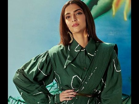 Sonam Kapoor Changes Her Name On Social Media, Calls Herself 'Lucky Mascot Of Indian Team!