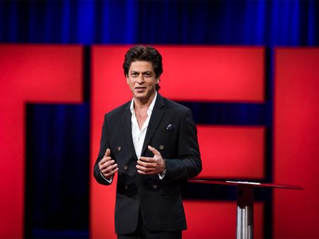 Government Denies Honorary Doctorate For Shahrukh From Jamia Millia Islamia!