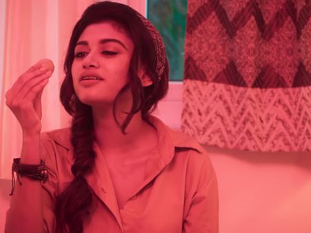 90 ML Movie Review: Oviya's Adult-comedy Fails To Excite