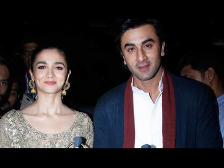 BOYFRIEND GOALS! Ranbir Kapoor Gifted Alia Bhatt This Special Surprise On Her 26th Birthday