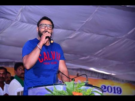 Darshan's Fan Targeted For Using Actor's Picture Behind Auto Rickshaw! Political Drama Gets Ugly