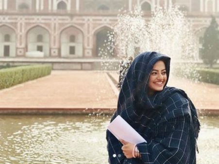 Swaragini’s Helly Shah To Be Seen In Dual Role In Her New Show!