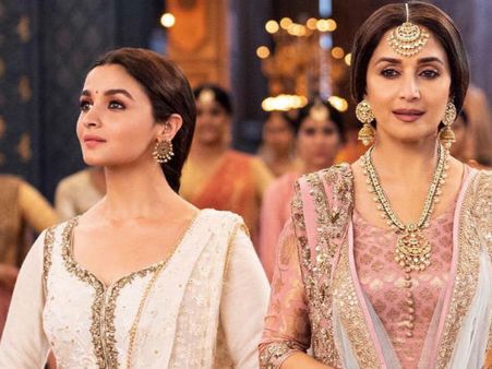 Alia Bhatt Didn't Want To Dance In Front Of Madhuri Dixit & Insisted Her To Sit In Her Vanity Van!