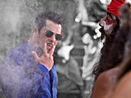 Salman Khan Looks Like A Killer Machine In The Latest Dabangg 3 Entry Song Picture!