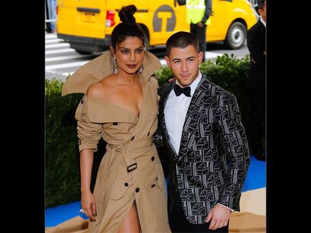 Priyanka Chopra-Nick Jonas Feel Honoured To Be A Part Of Benefit Committee For Met Gala 2019!