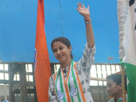 MNS Workers Support Urmila Matondkar During Her Rally In The Mumbai North Constituency
