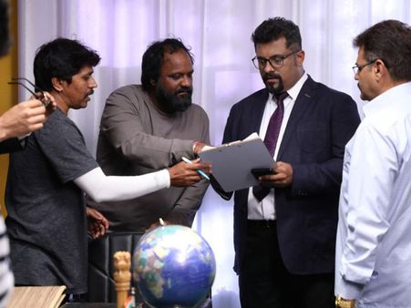 Sensational Singer Raghu Dixit Makes His Sandalwood Debut With Garuda! Plays An Important Role