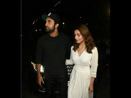 Alia Bhatt Reacts To Reports Of Scouting Wedding Location With Boyfriend Ranbir Kapoor!