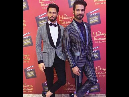 Twinning & How! Shahid Kapoor Unveils His Wax Statue At Madame Tussauds In Singapore