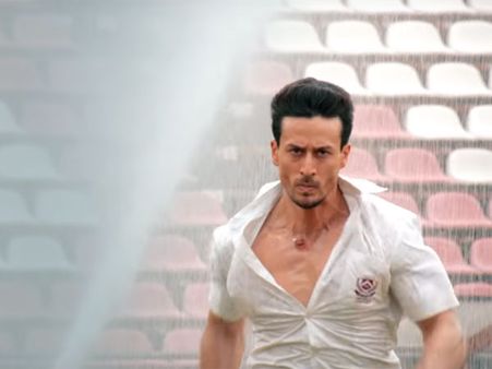 Student Of The Year 2 Movie Review: Live Audience Reactions