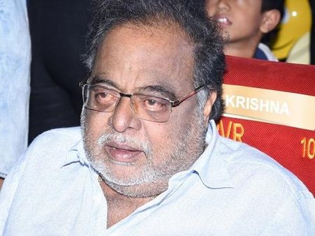 Ambareesh Continued To Smoke After His Treatment Despite Warning; Never Cared About Living Long!