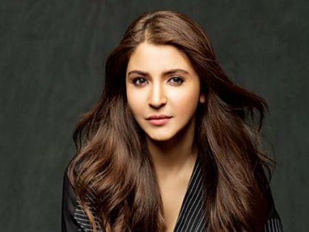 Anushka Sharma To Follow Rani Mukerji & Kareena Kapoor Khan's Footsteps? Find Out How