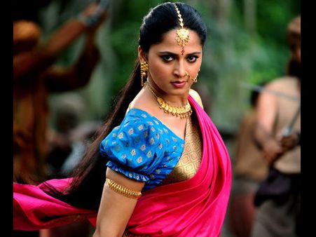 Anushka Shetty Injured During Shoot Of Sye Raa Narasimha Reddy? What Is The Truth?