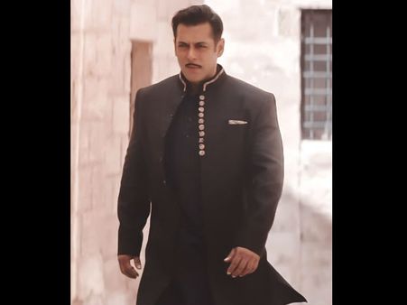 Bharat Movie Review: Live Updates About The Salman Khan And Katrina Kaif Starrer