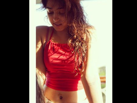 Aamir Khan's Daughter Ira Dances With Her Boyfriend; Gets Negative Comments On Her Video