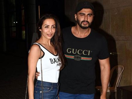 Malaika Arora Gives Us A Sneak-peek Into Her Romantic Vacation With Boyfriend Arjun Kapoor!