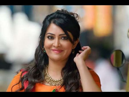 Radhika Pandit's FIRST Film After MARRIAGE To Release In July! It's A Women-centric Movie