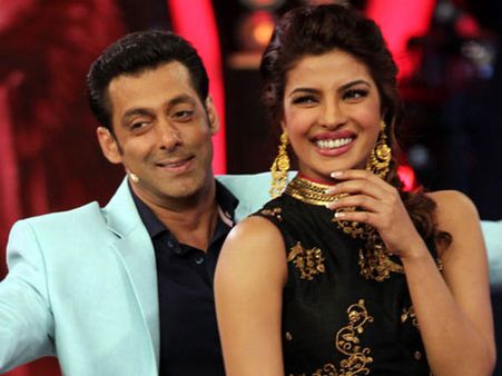 Salman Khan RECALLS His Conversation With Priyanka Chopra When She Decided To QUIT Bharat!